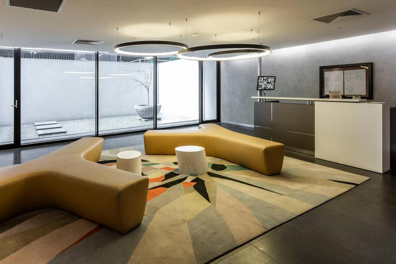 Light, Airy, Spacious Queens Road Apartment Melbourne Exterior photo